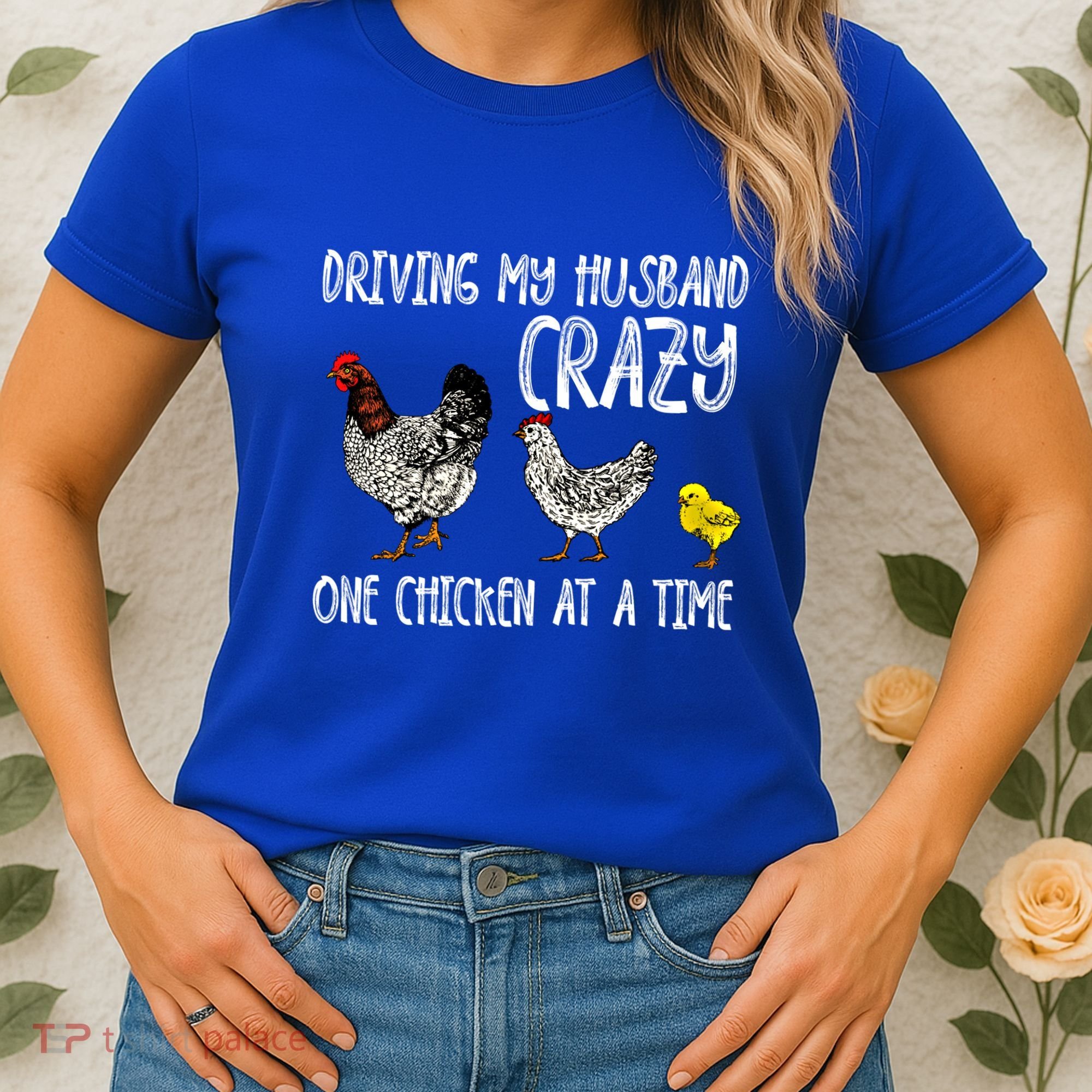 Funny Crazy Chicken Lady Gift For Fowl Animal Lover Gift Women's T-Shirt