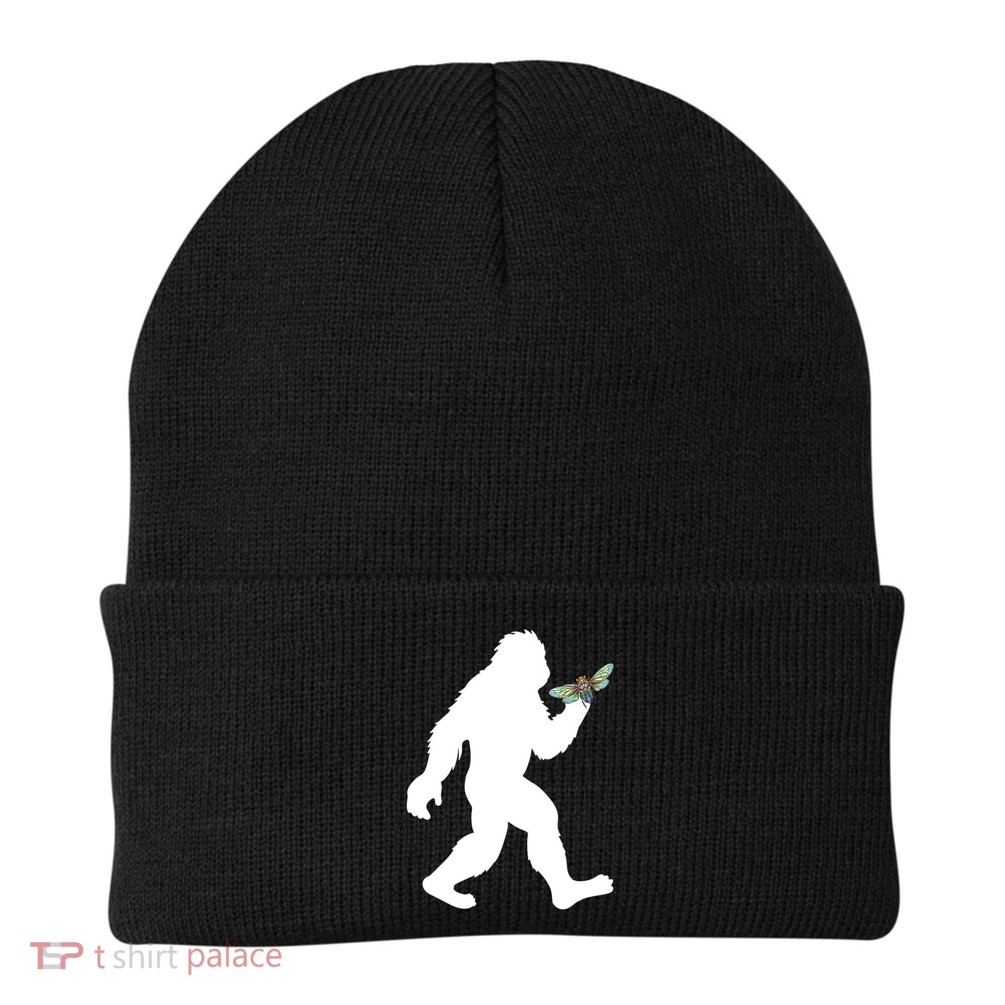 Funny Cicada Comeback 2024 Bigfoot Catching Cicada Gift Beanie
