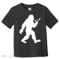 Funny Cicada Comeback 2024 Bigfoot Catching Cicada Gift Toddler T-Shirt thumb 0
