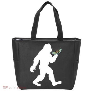 Funny Cicada Comeback 2024 Bigfoot Catching Cicada Gift Tote Bag