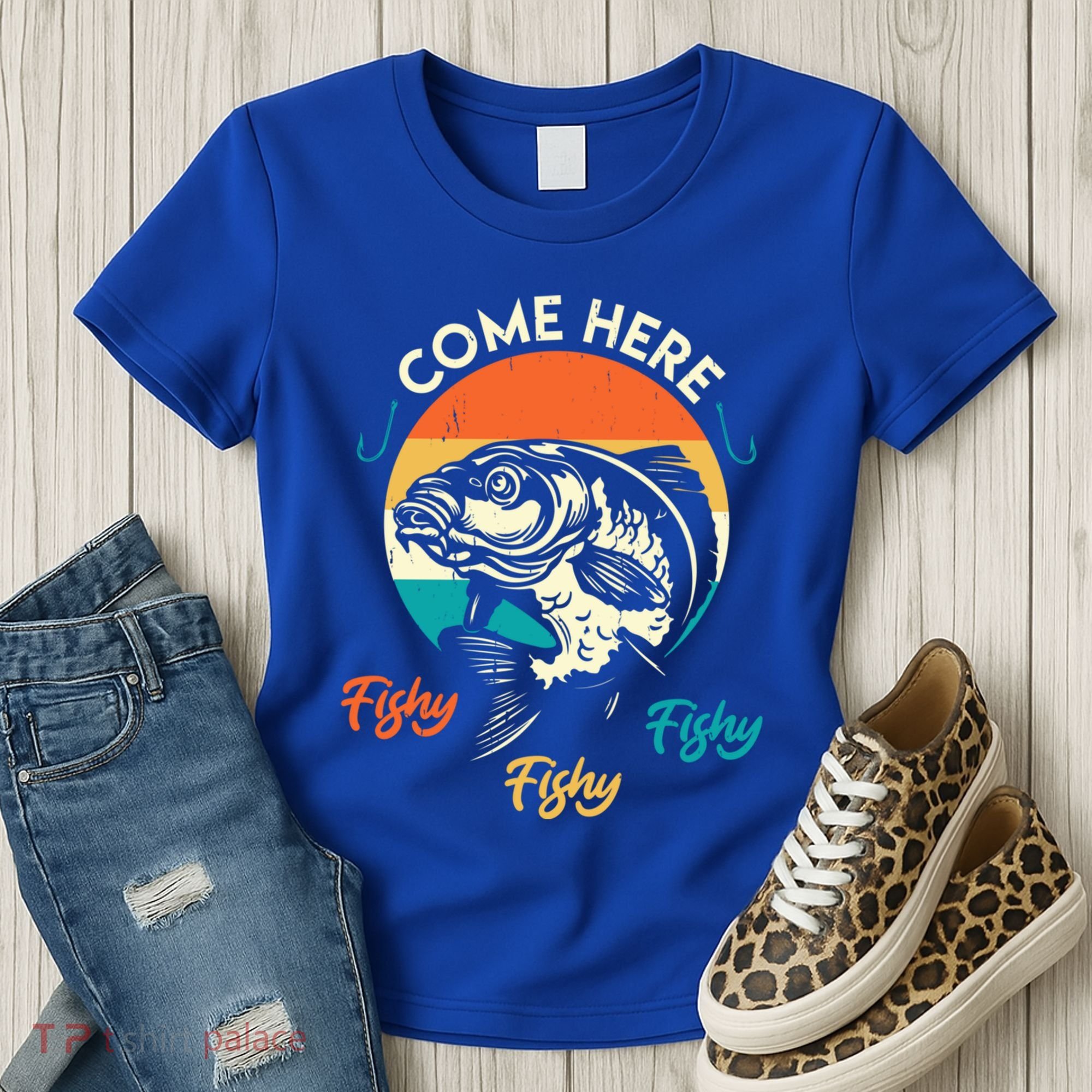 Fisher Come Here Fish Y Fishy Fishy Funny Fishing Gift Women's T-Shirt