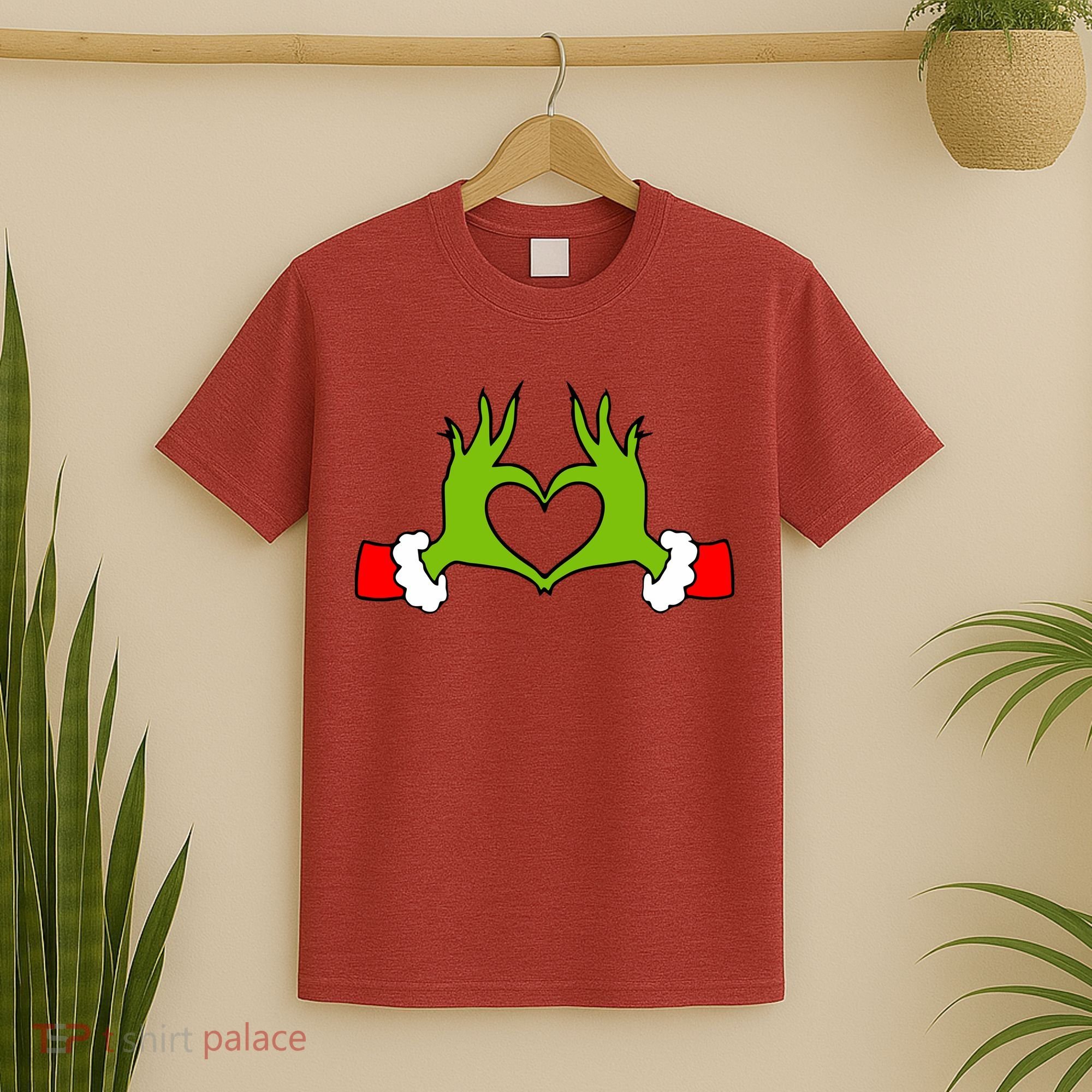 Funny Christmas Hands Making Heart Love Christmas T-Shirt