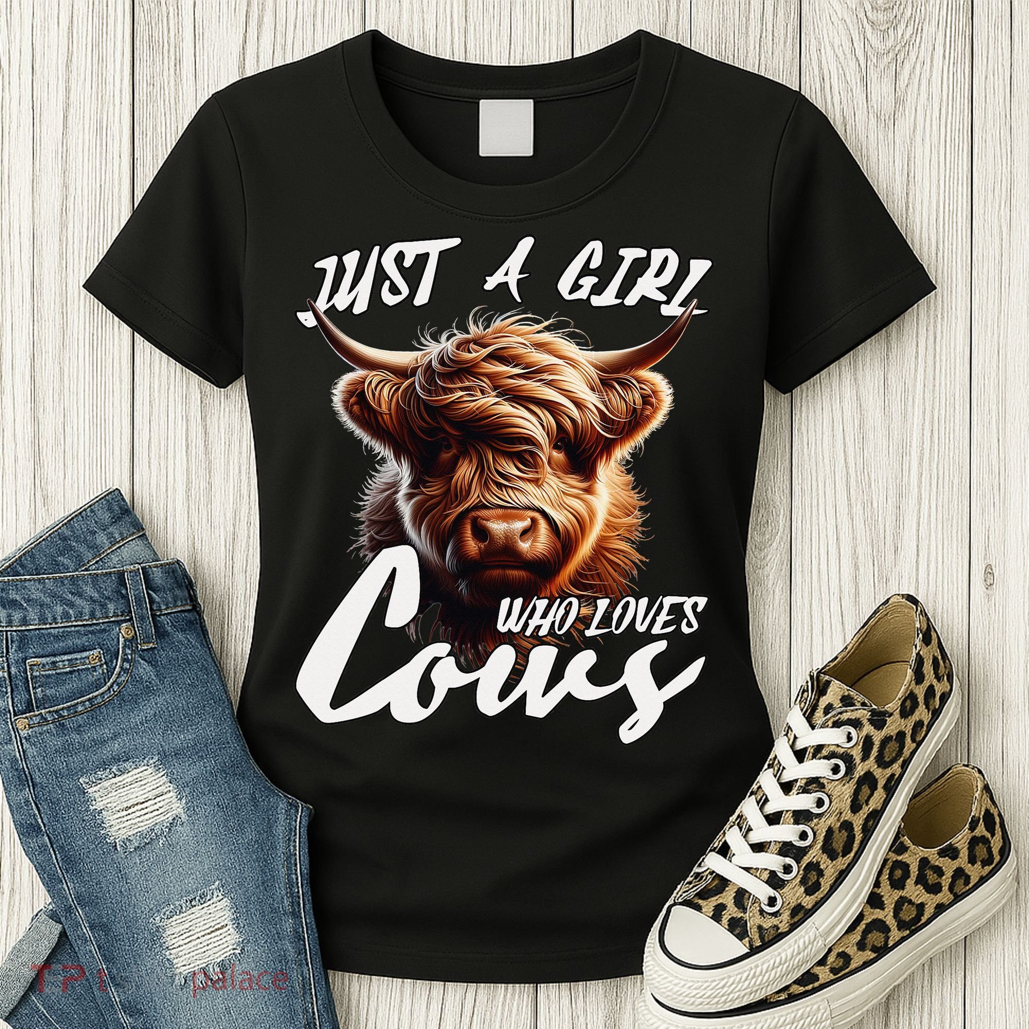 Funny Cute Highland Cow Just A Girl Who Loves Cows Women's T-Shirt