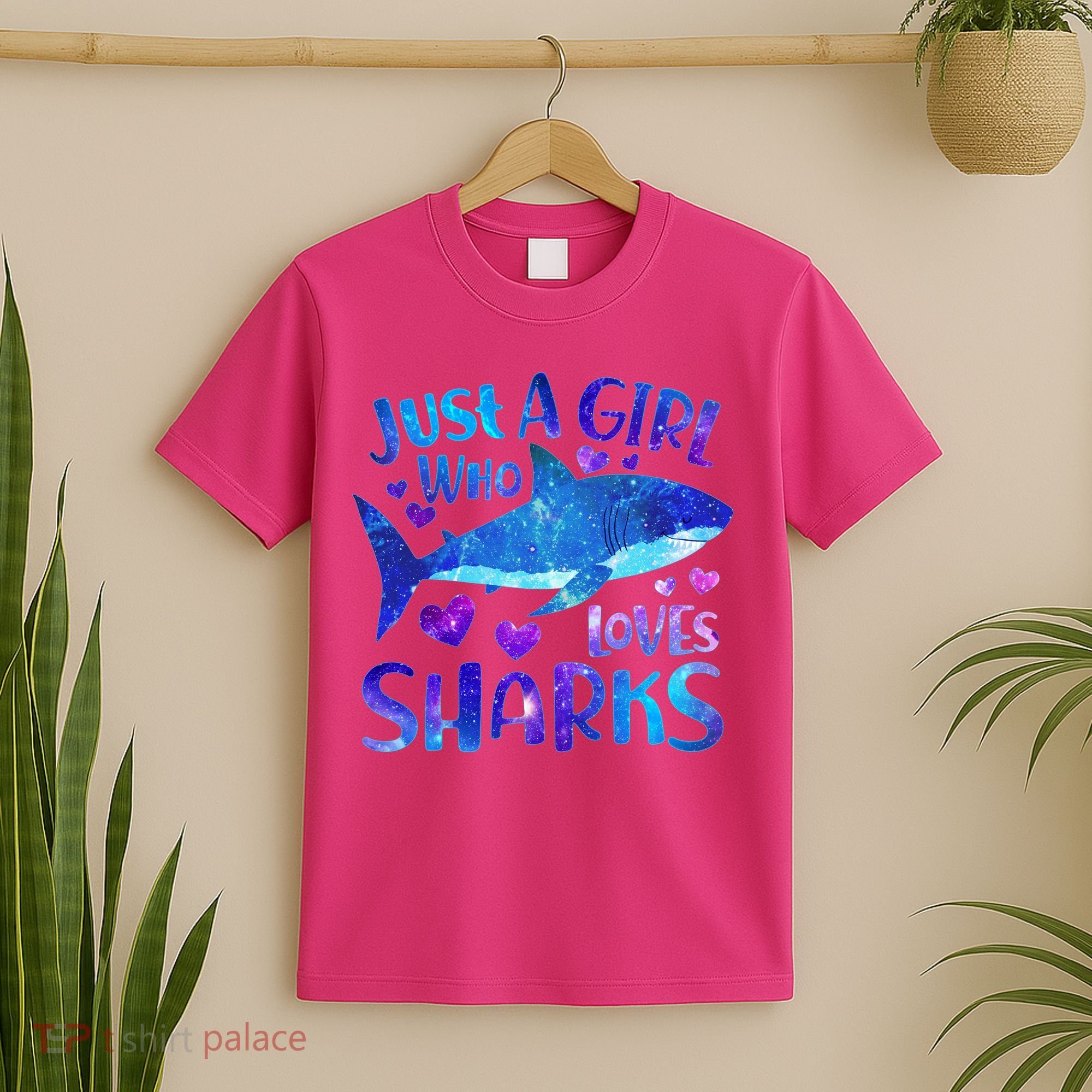 Funny Cute Just A Girl Who Loves Sharks T-Shirt
