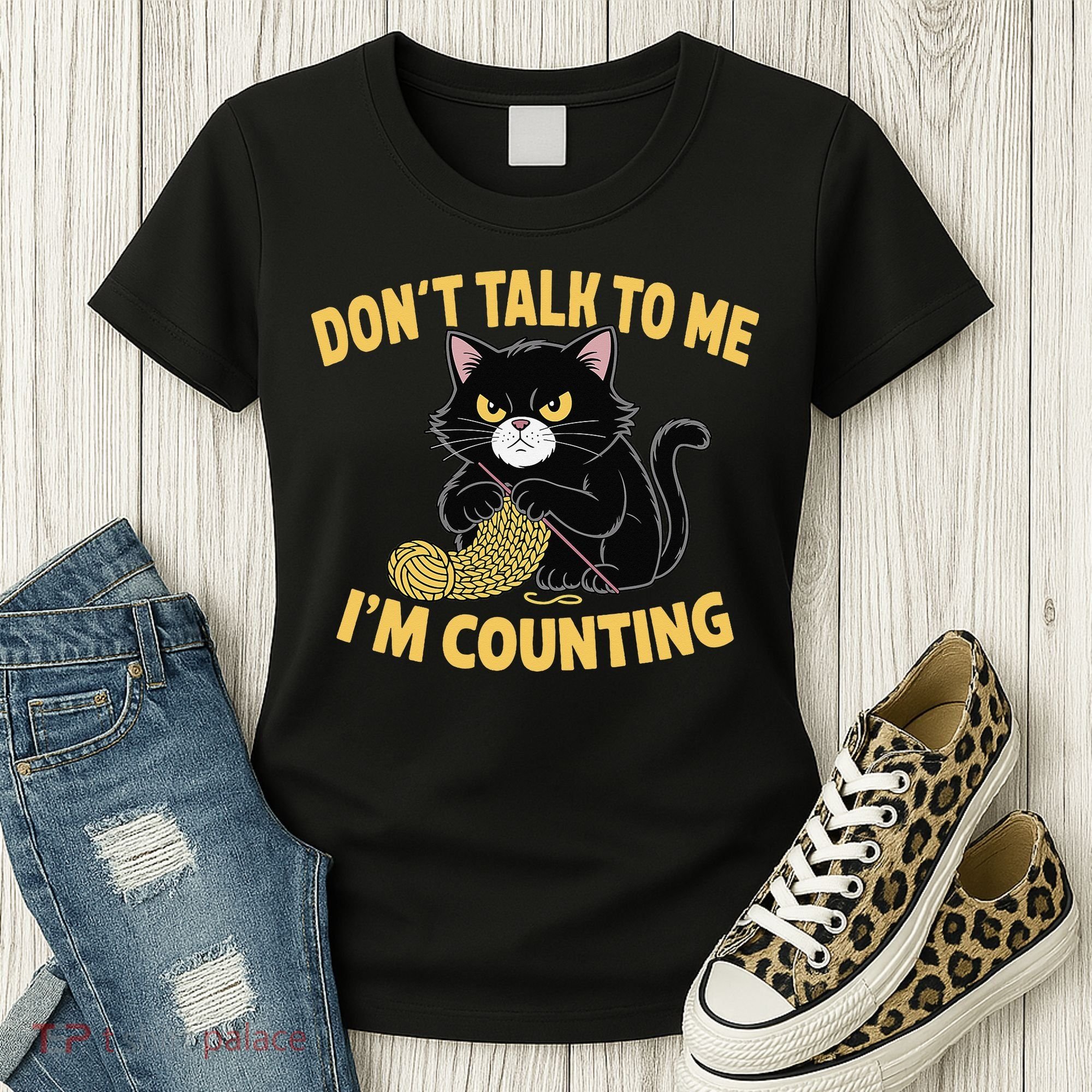 Funny Cat Knits Lover Dont Talk To Me Im Counting Knitting Women's T-Shirt