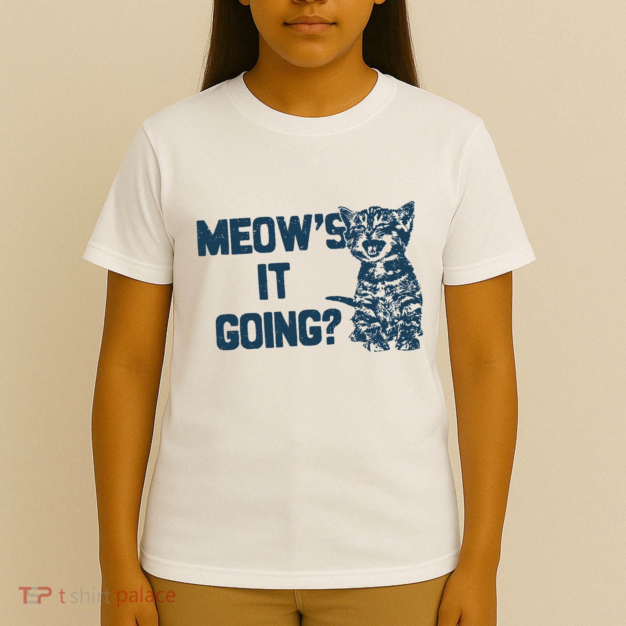 Funny Cat MeowS It Going Cute Cat Pun T-Shirt
