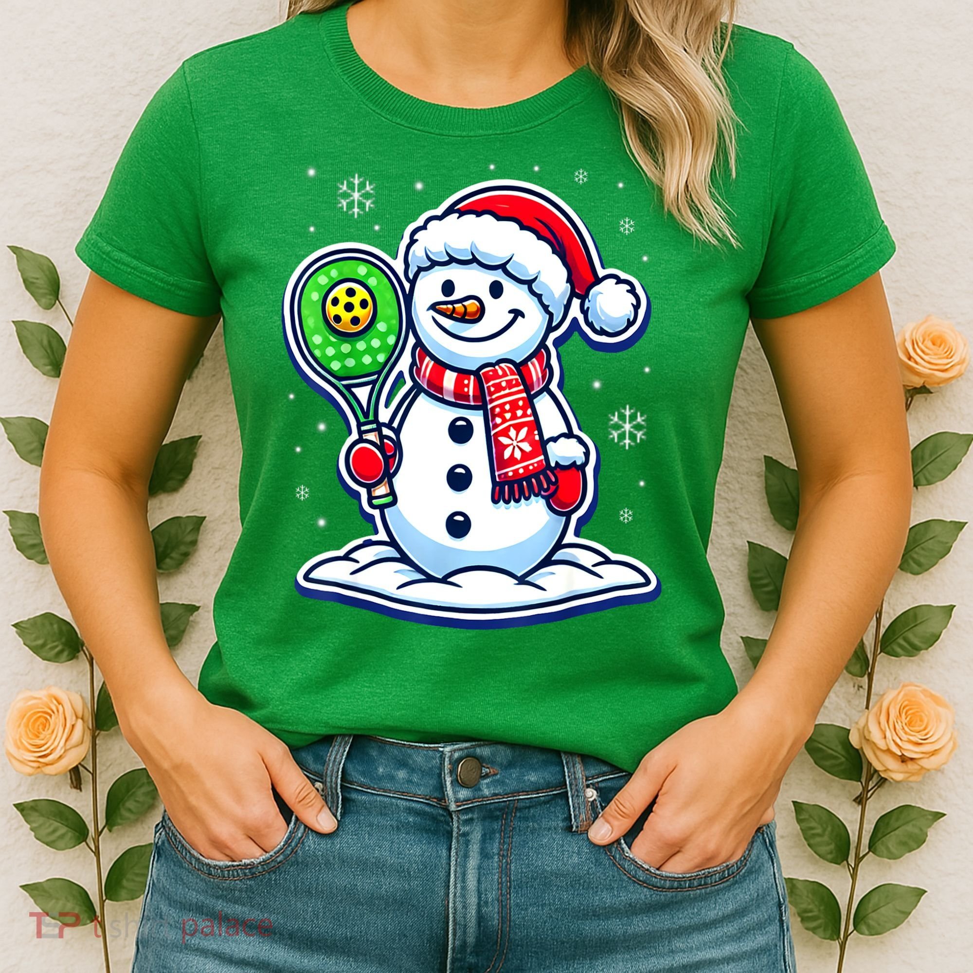 Funny Christmas Pickleball Snowman Pickleball Player Xmas Gift Women's T-Shirt