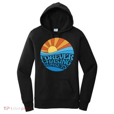 Forever Chasing Sunsets Retro Women's Hoodie