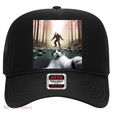 Funny Cat Selfie With Bigfoot Sasquatch Cat Bigfoot Vintage Hat