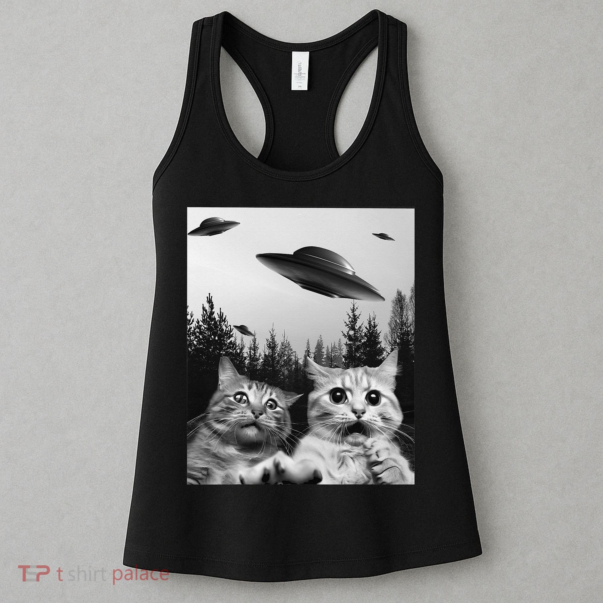 Funny Cat Selfie with UFOs Women's Tank Top