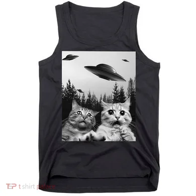 Funny Cat Selfie with UFOs Tank Top
