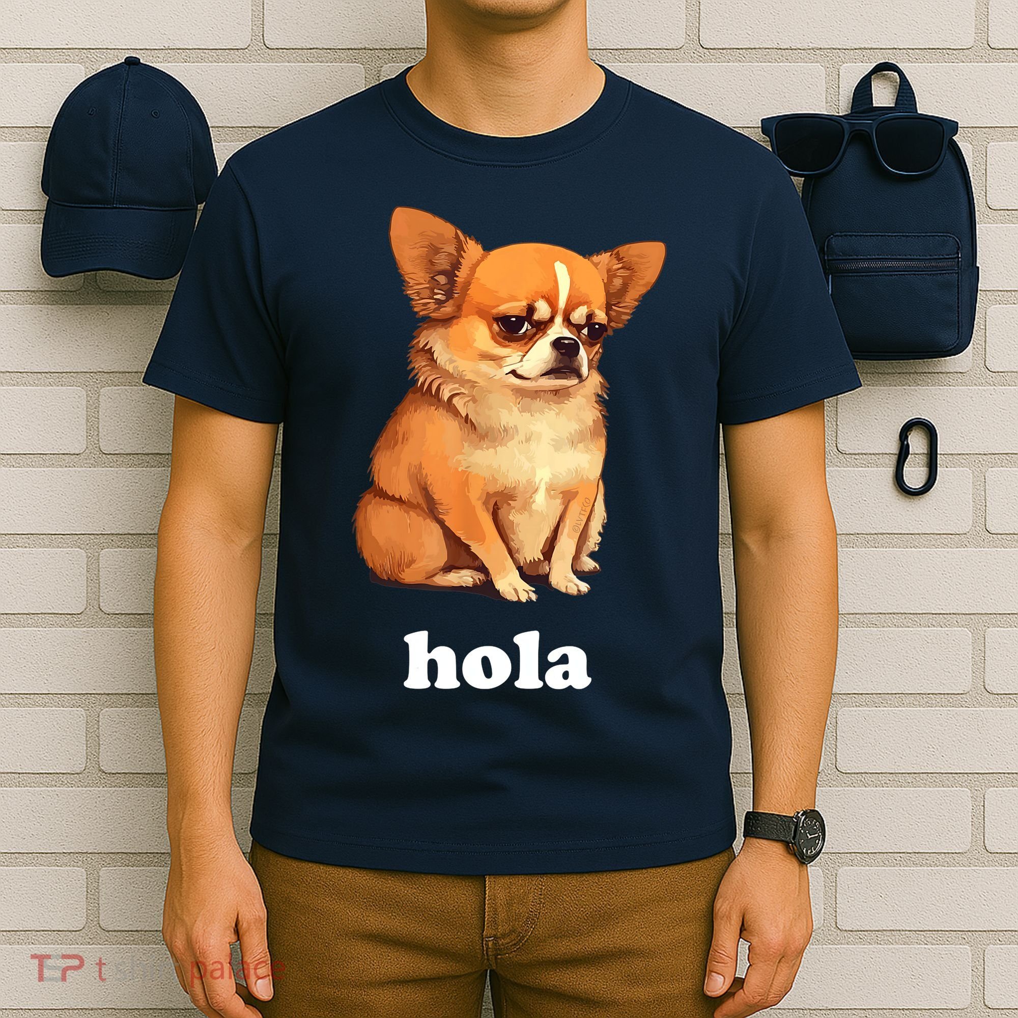 Funny Chihuahua speaks Spanish – Hi (Hola) T-Shirt