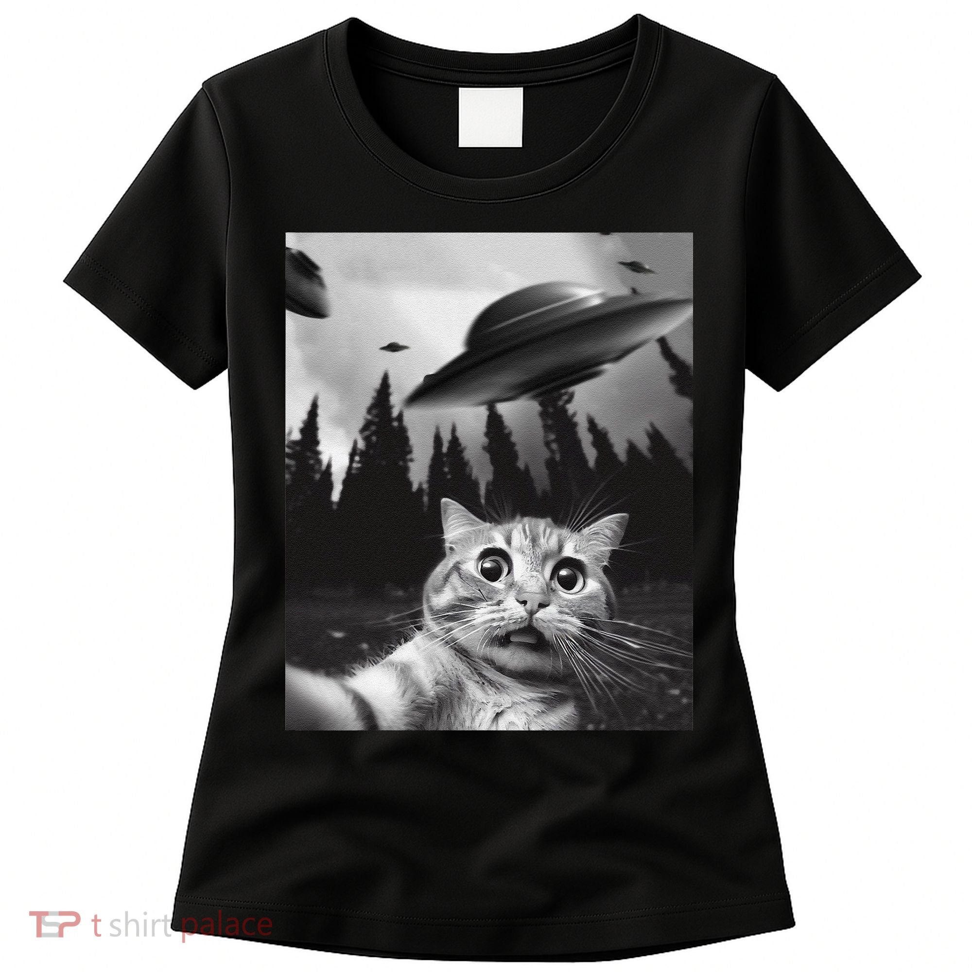 Funny Cat Selfie With Ufos Women's T-Shirt