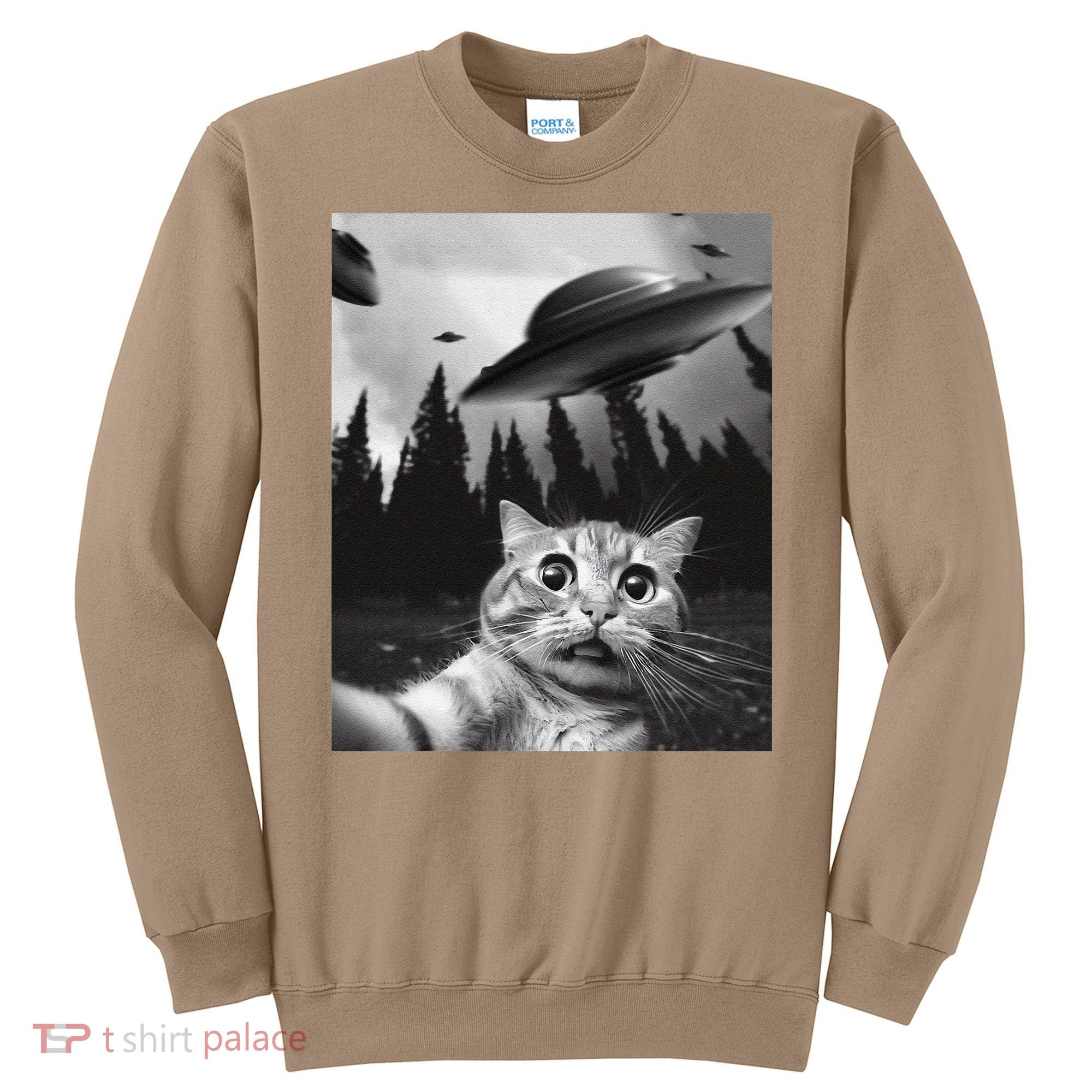Funny Cat Selfie With Ufos Sweatshirt