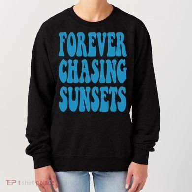 Forever Chasing Sunsets Retro Summer Women's Sweatshirt