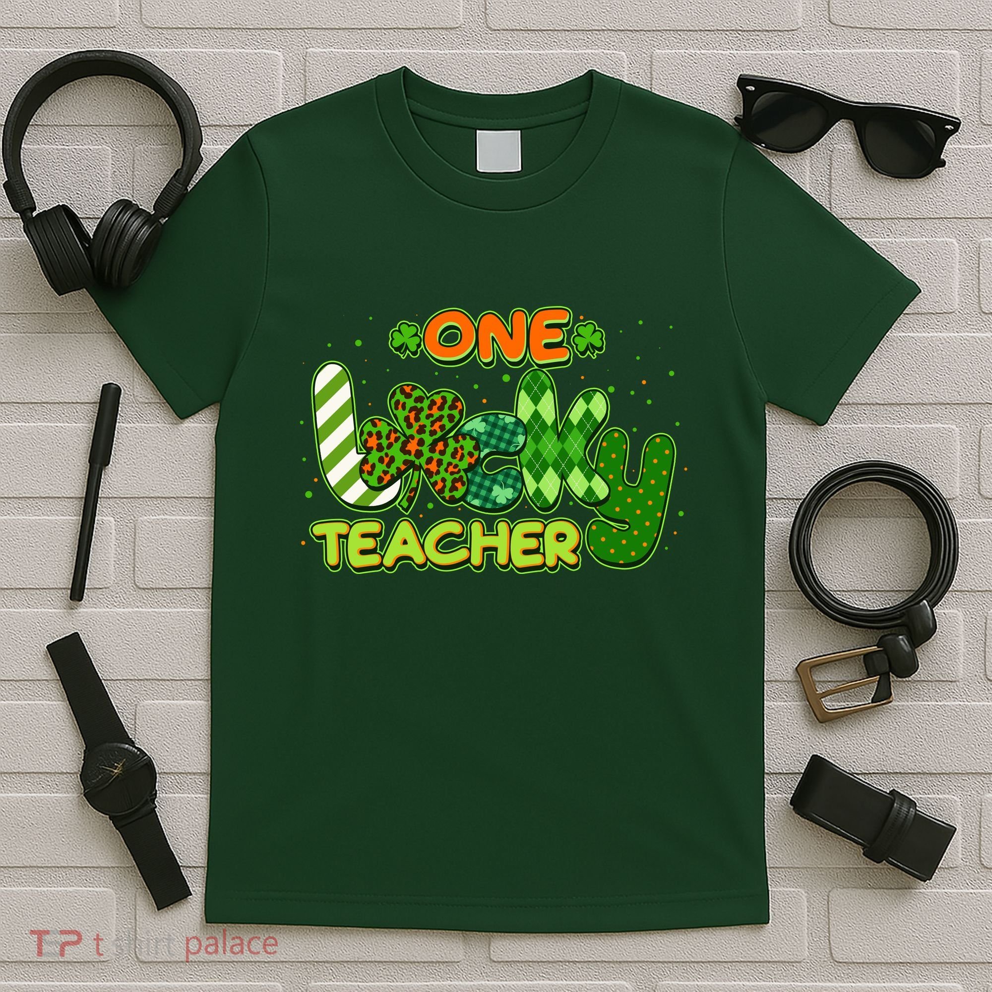 Funny Cute St Patrick's Day One Lucky Teacher T-Shirt
