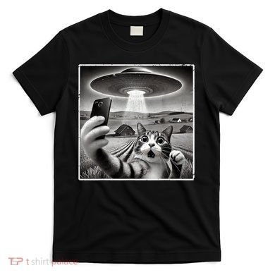 Funny Cat Selfie With Alien UFO Cat T-Shirt