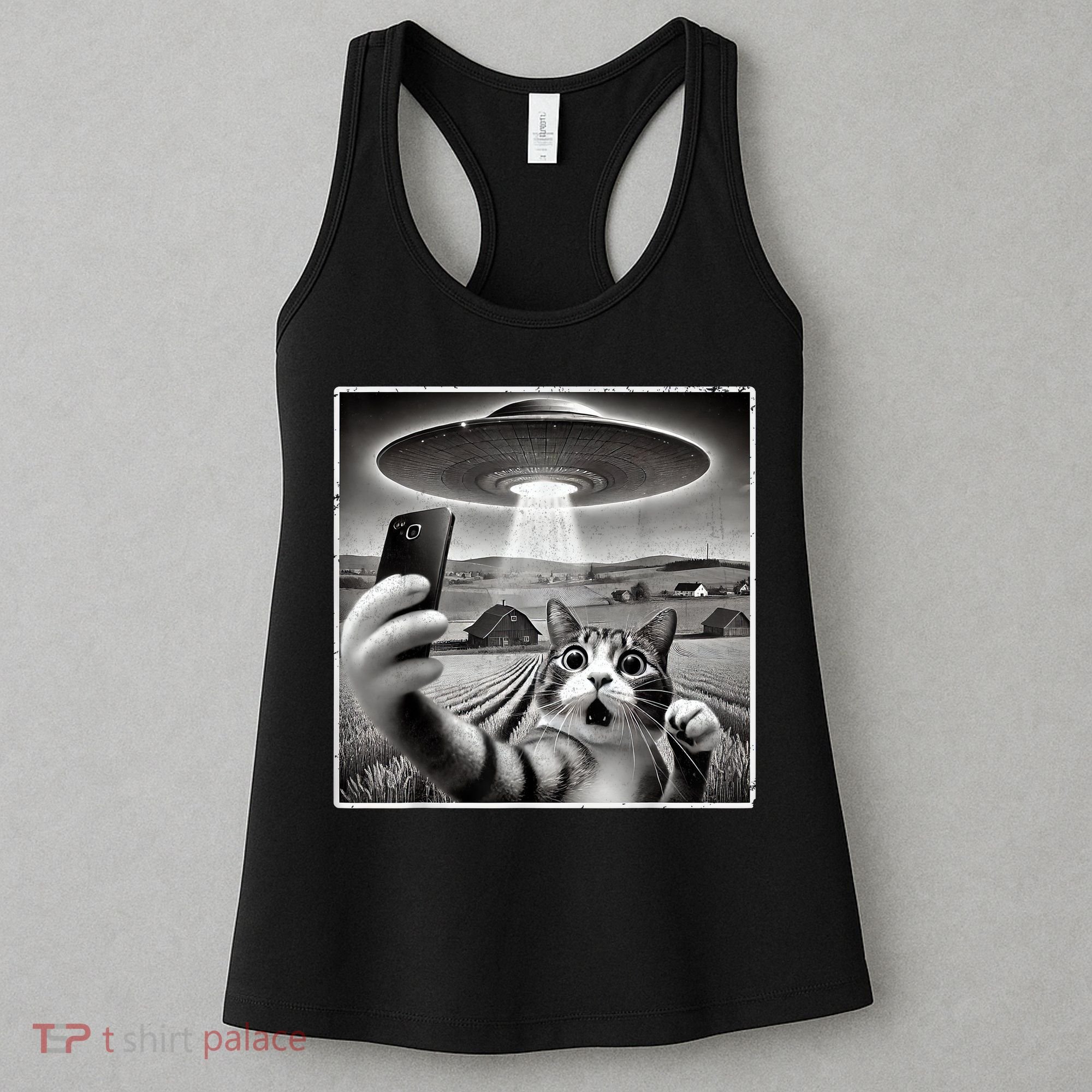 Funny Cat Selfie With Alien UFO Cat Women's Tank Top