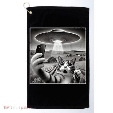 Funny Cat Selfie With Alien UFO Cat Golf Towel