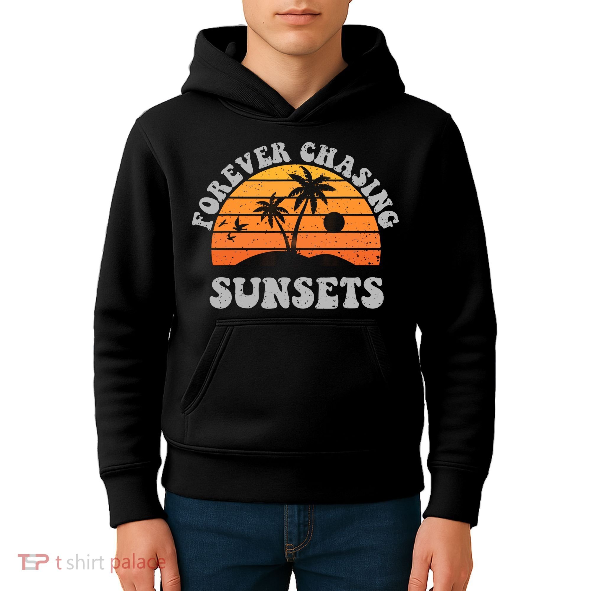 Forever Chasing Sunsets Funny Retro Sunset Photographer Men Kids Hoodie