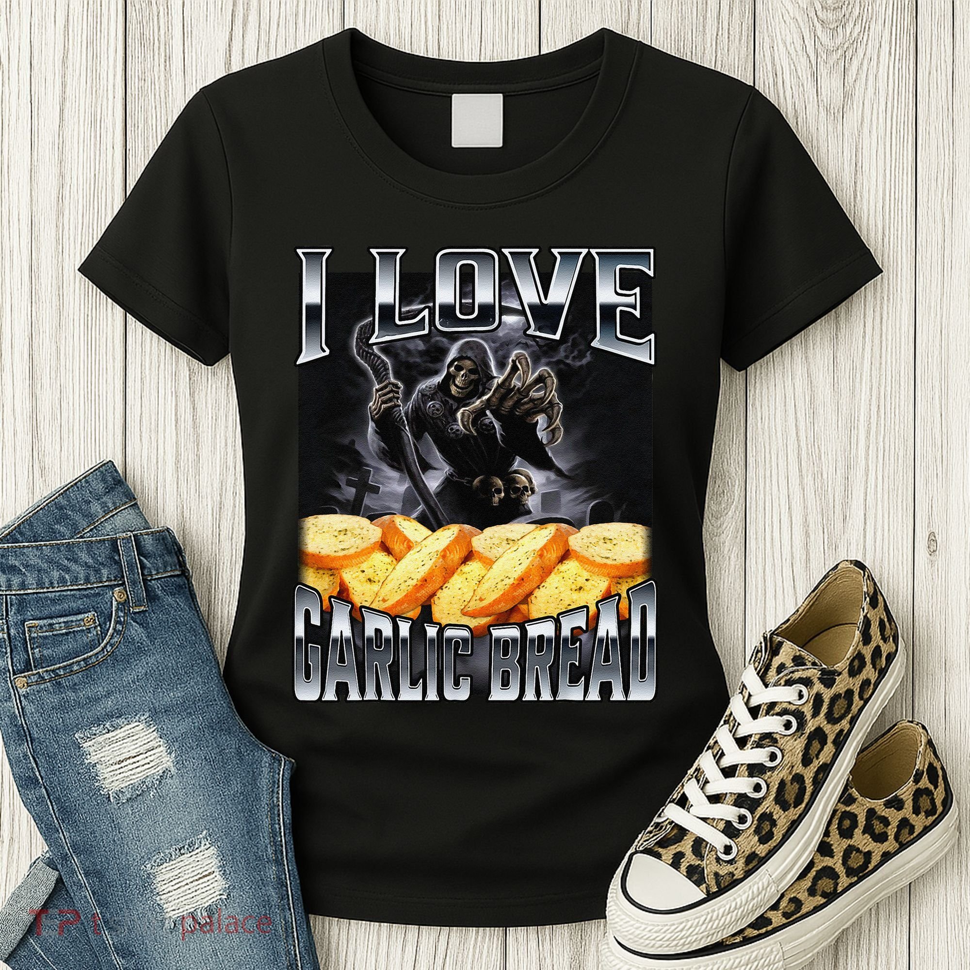 Funny Cringe Skeleton Meme I Love Garlic Bread Women's T-Shirt