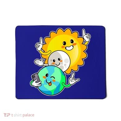 Funny Cute Total Solar Eclipse Earth Moon Sun Selfie Mousepad