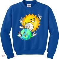 Funny Cute Total Solar Eclipse Earth Moon Sun Selfie Kids Sweatshirt thumb 0