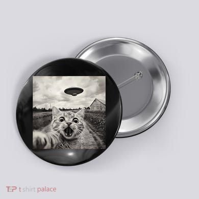 Funny Cat Ufo Alien Selfie Button