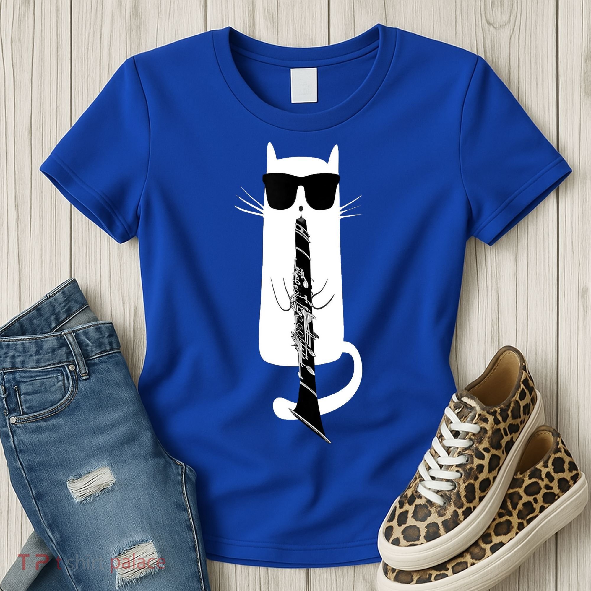 Funny Cat Wearing Sunglasses Playing Clarinet Women's T-Shirt