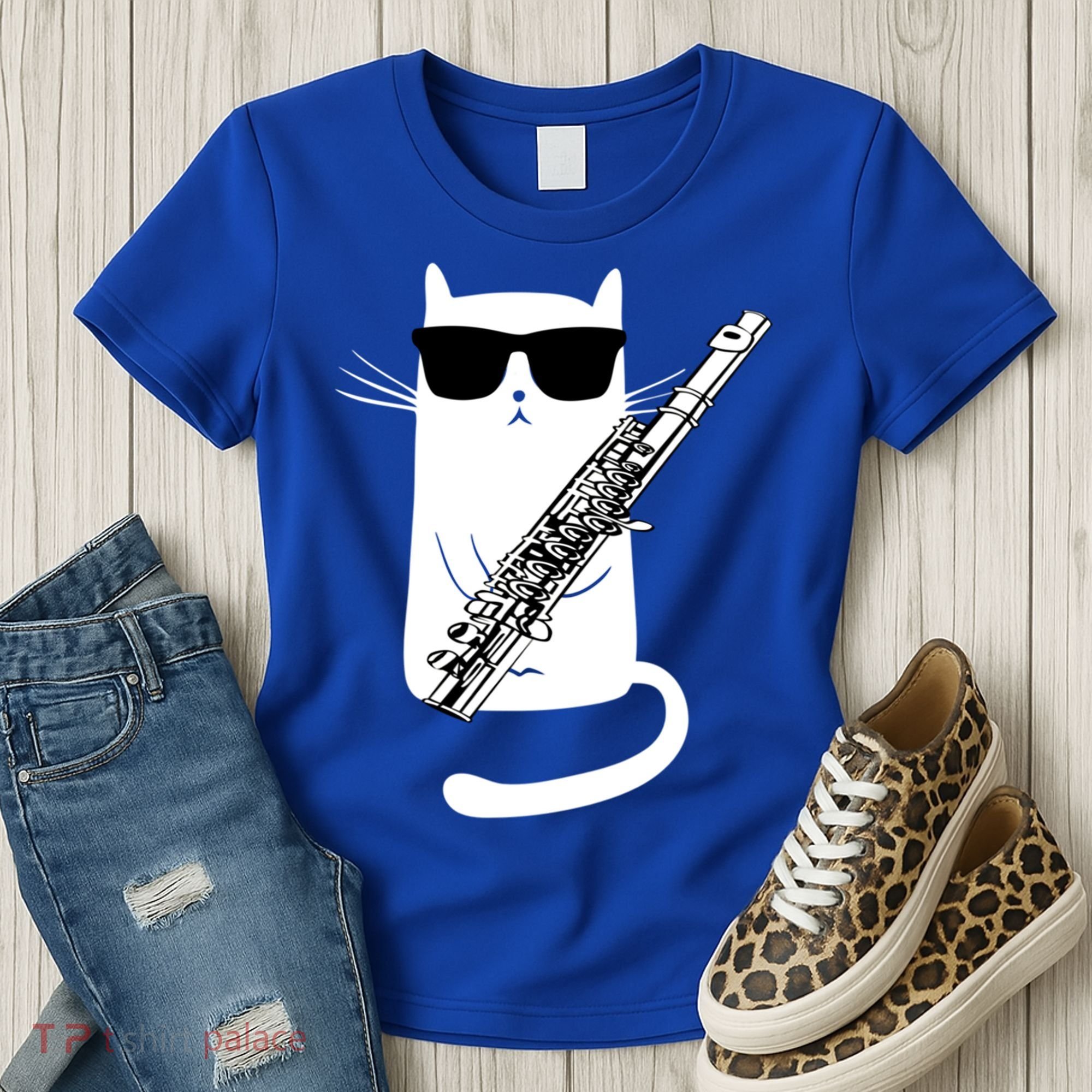 Funny Cat Wearing Sunglasses Playing Flute Great Gift Women's T-Shirt