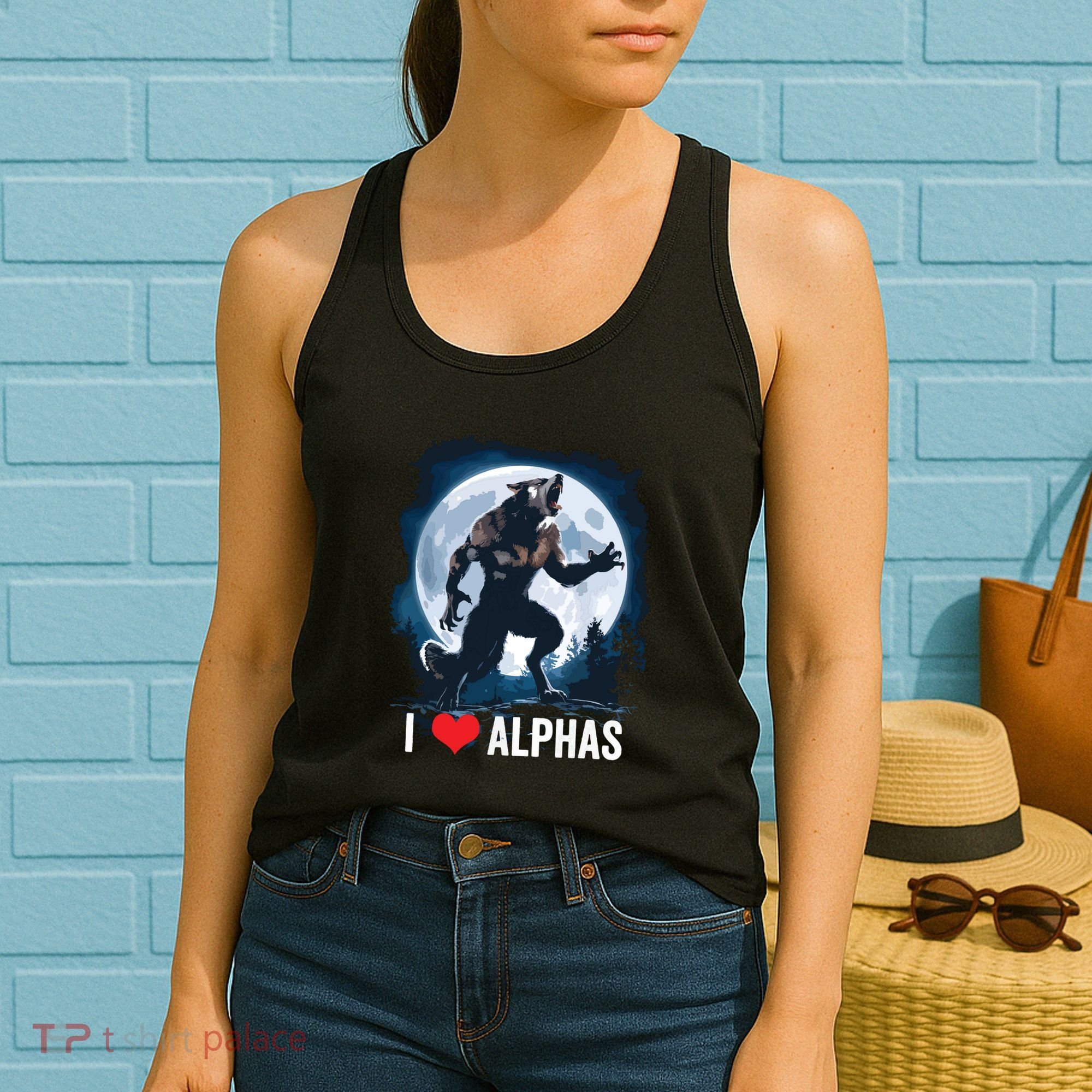 Funny Cringe Werewolf Wolf Meme I Heart Alphas I Love Alphas Women's Tank Top