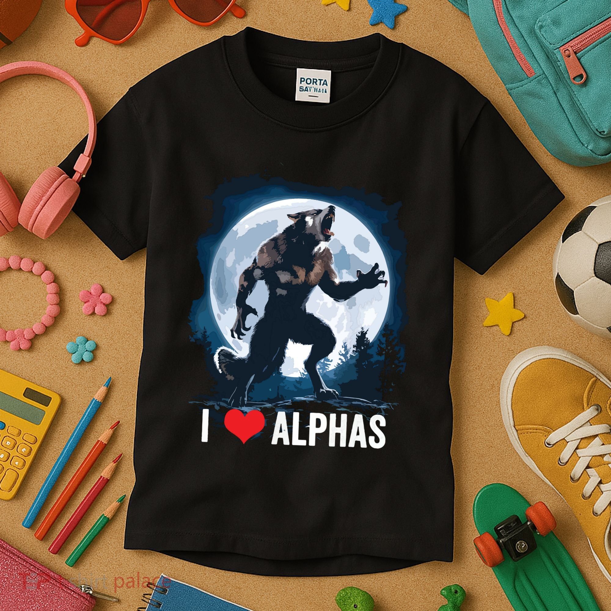 Funny Cringe Werewolf Wolf Meme I Heart Alphas I Love Alphas Kids T-Shirt