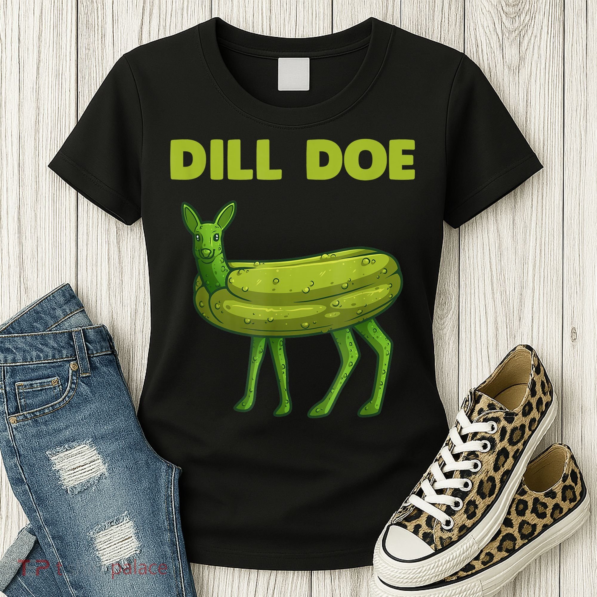 Funny Dill Doe Women Deer Green Dill Pickle Veggie Lover Women's T-Shirt