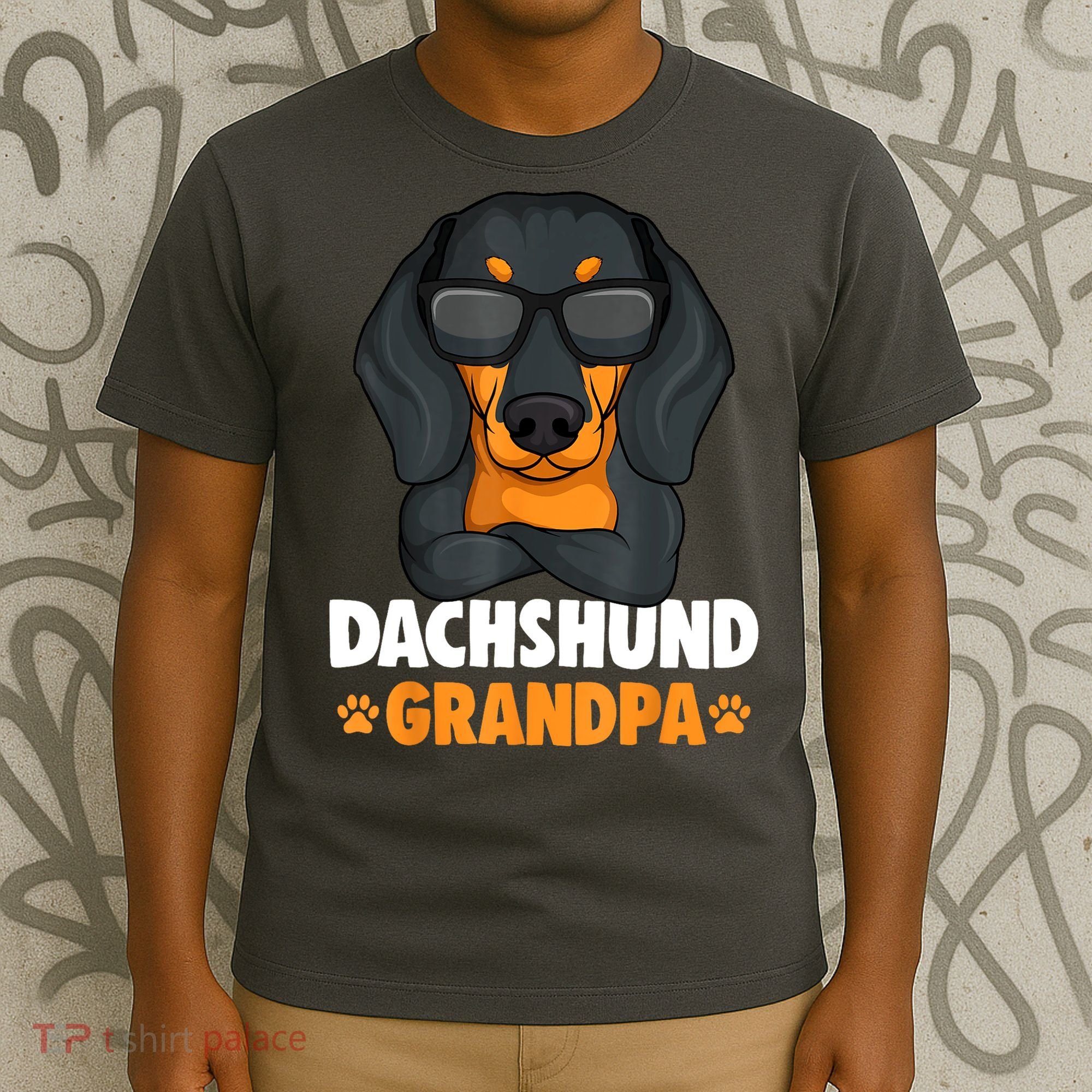 Funny Dachshund Grandpa Cute Weiner Dog Best Gift T-Shirt