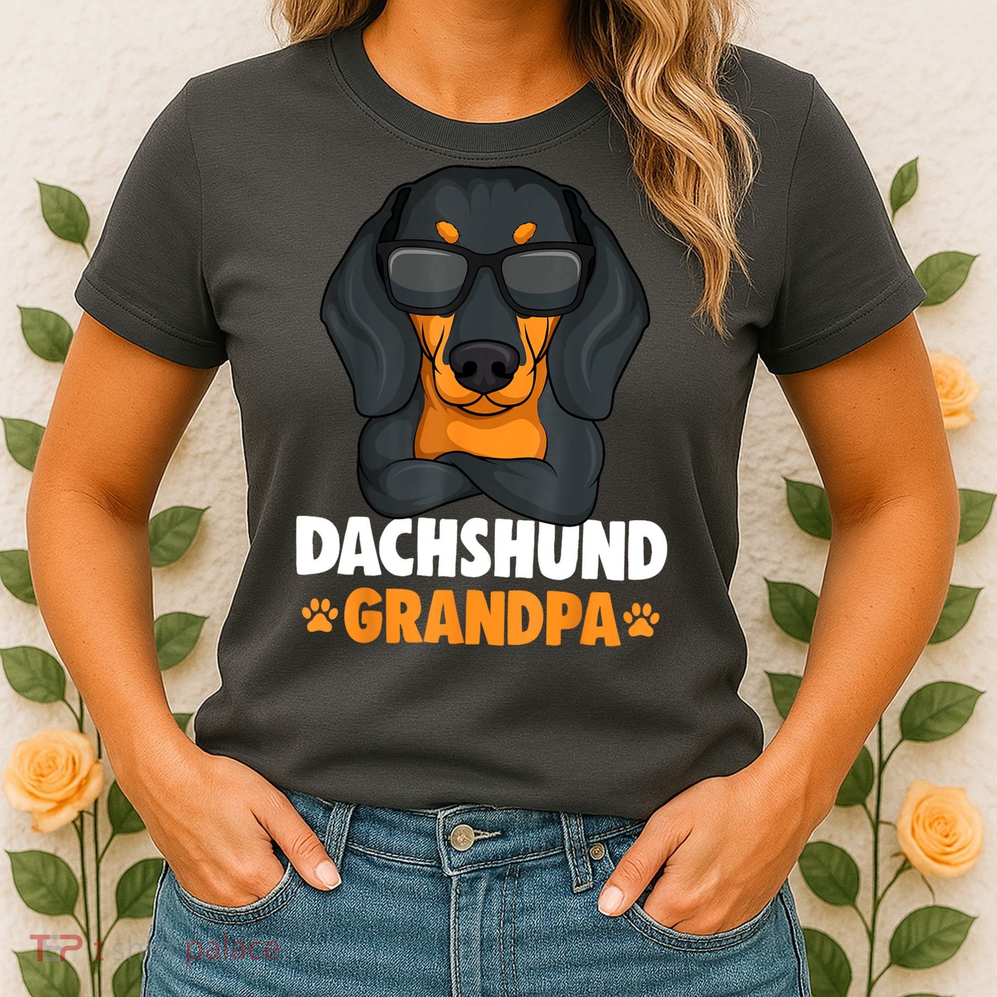 Funny Dachshund Grandpa Cute Weiner Dog Best Gift Women's T-Shirt