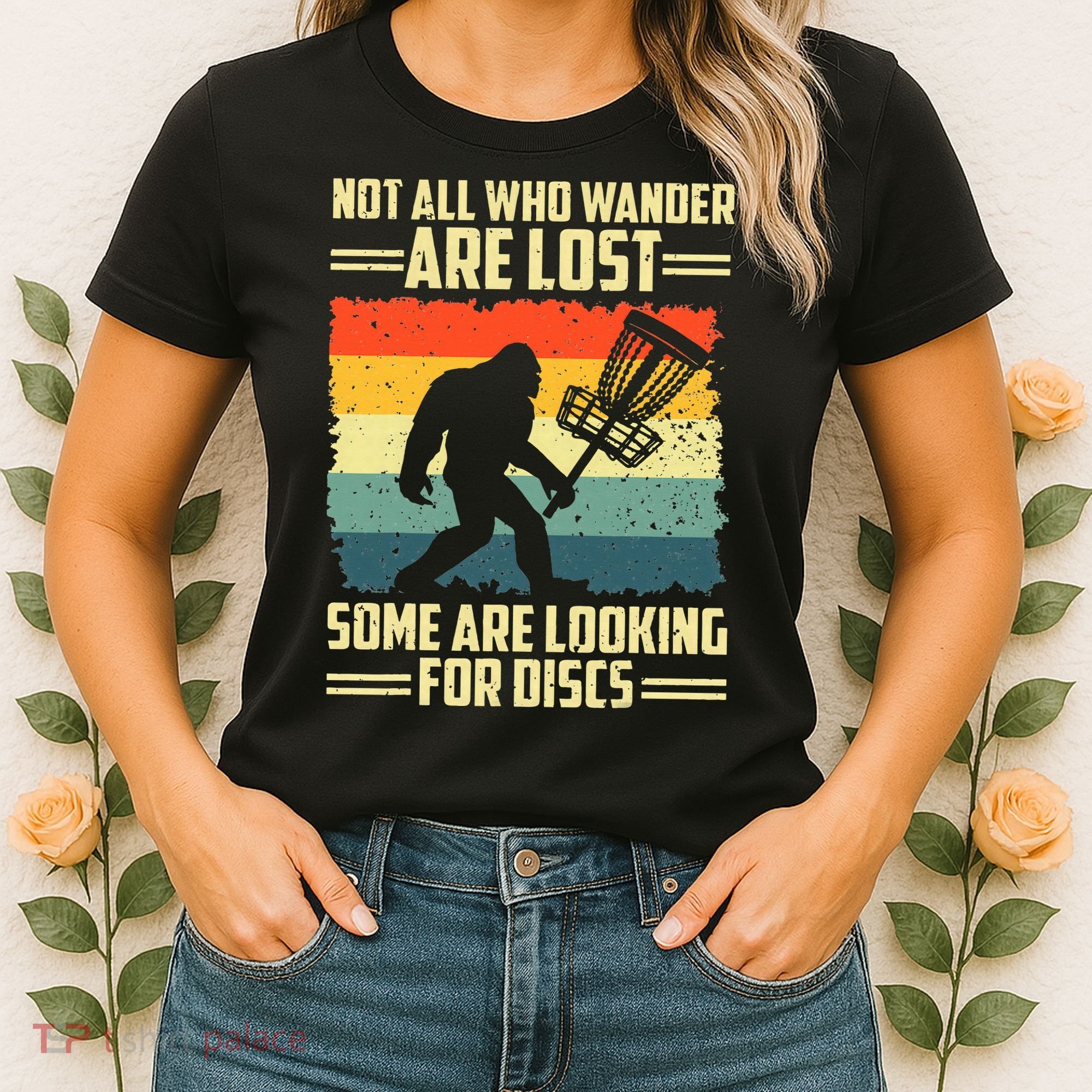 Funny Disc Golf Bigfoot For Disc Golf Players Women's T-Shirt