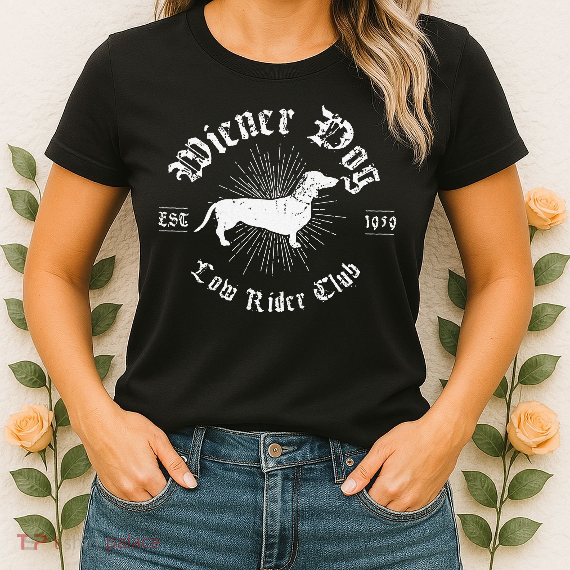 Funny Dog Gift for Dachshund Owners animal Women's T-Shirt