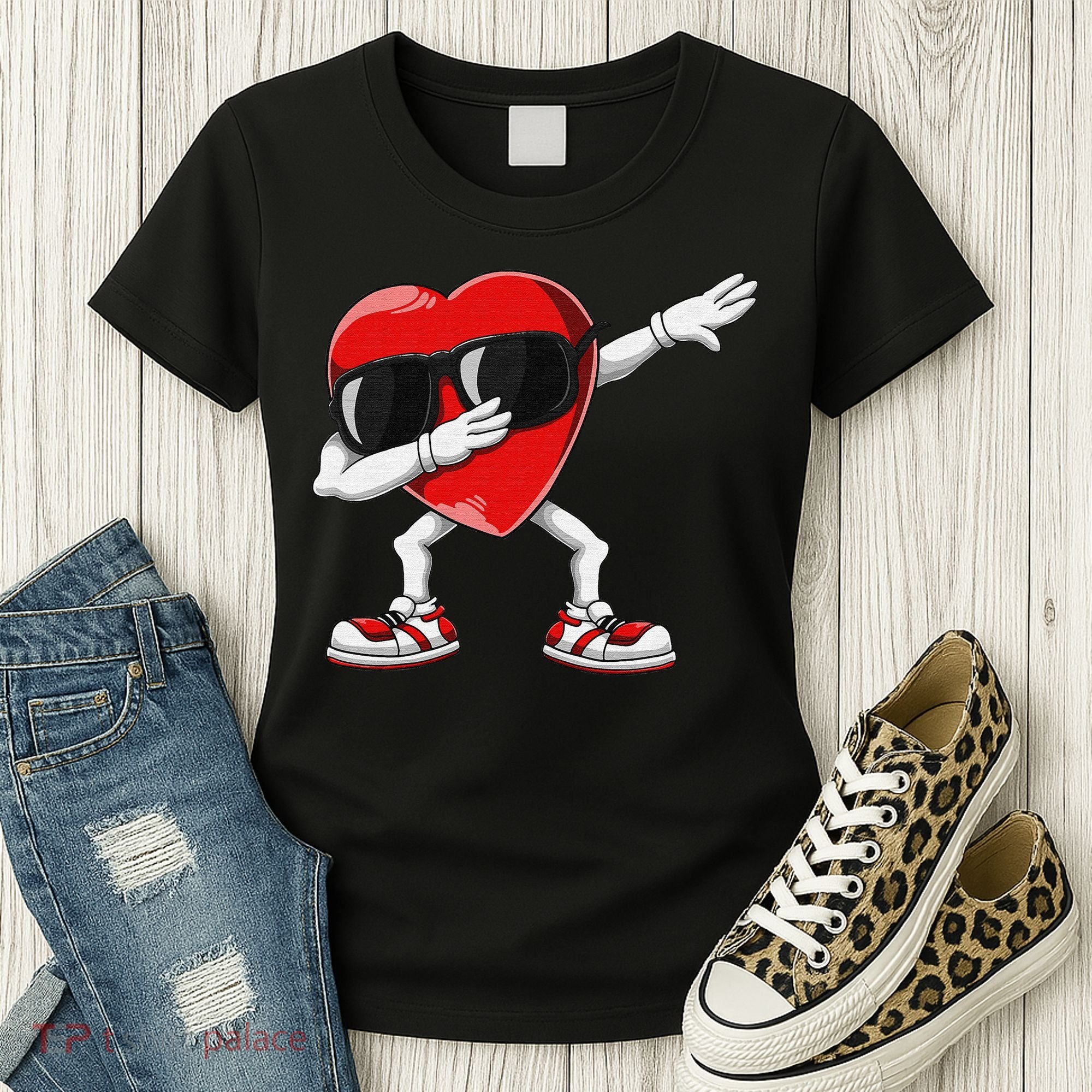 Funny Dabbing Heart gift for Valentines Day Women's T-Shirt