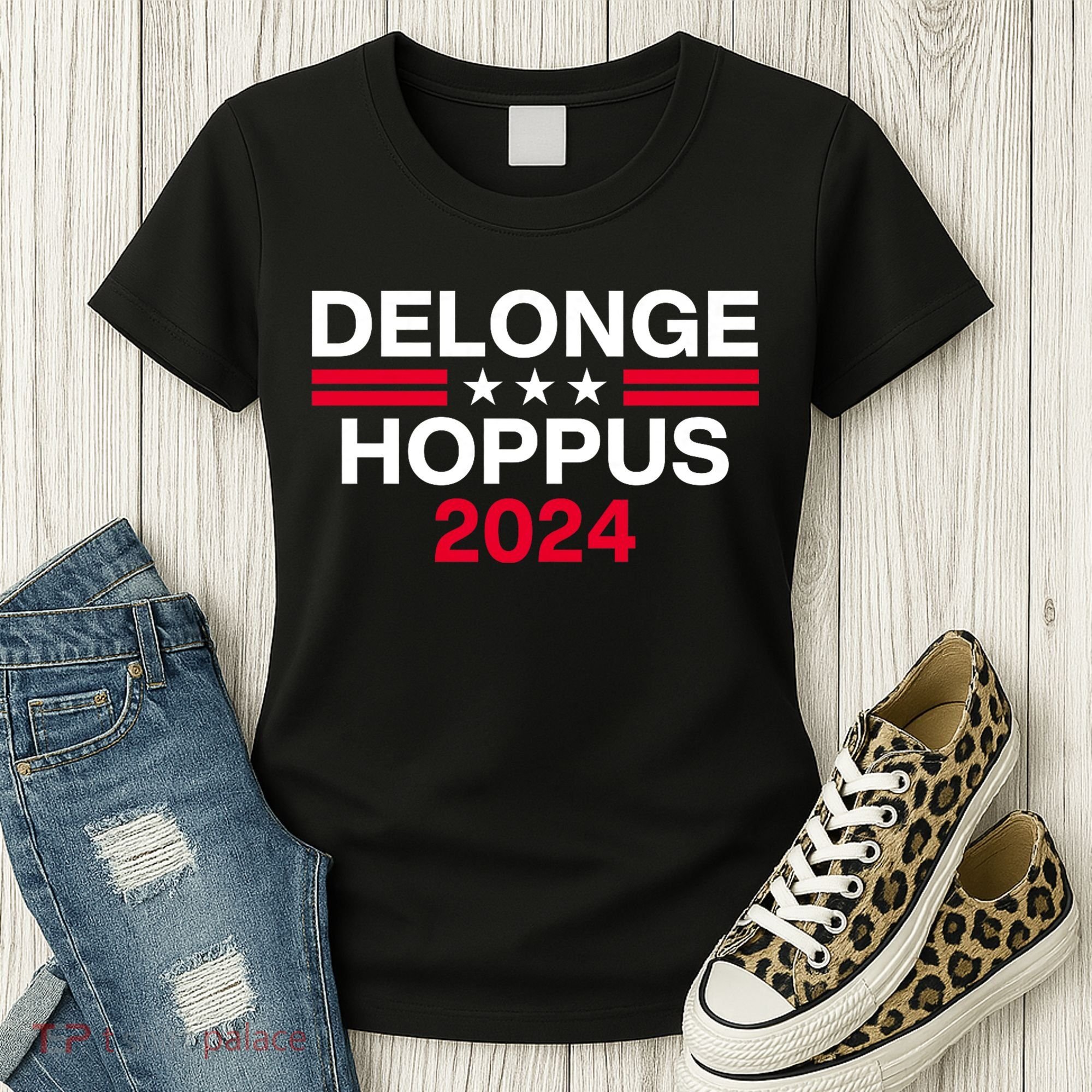 Funny Delonge Hoppus 2024 For President Women's T-Shirt