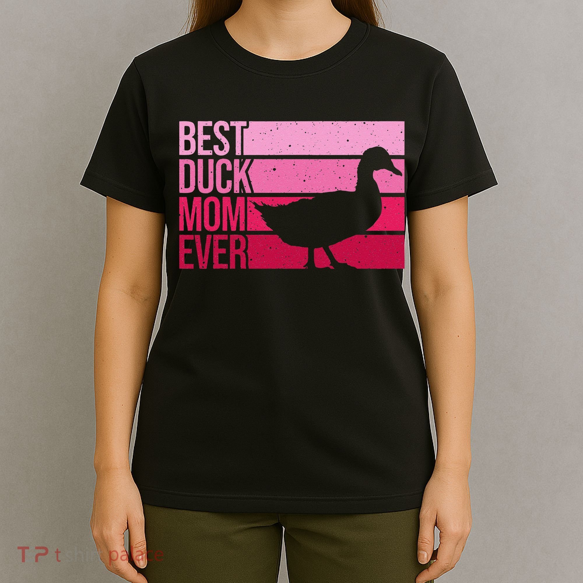 Funny Duck Mom Art For Womens Mother's Day Duck Lovers T-Shirt