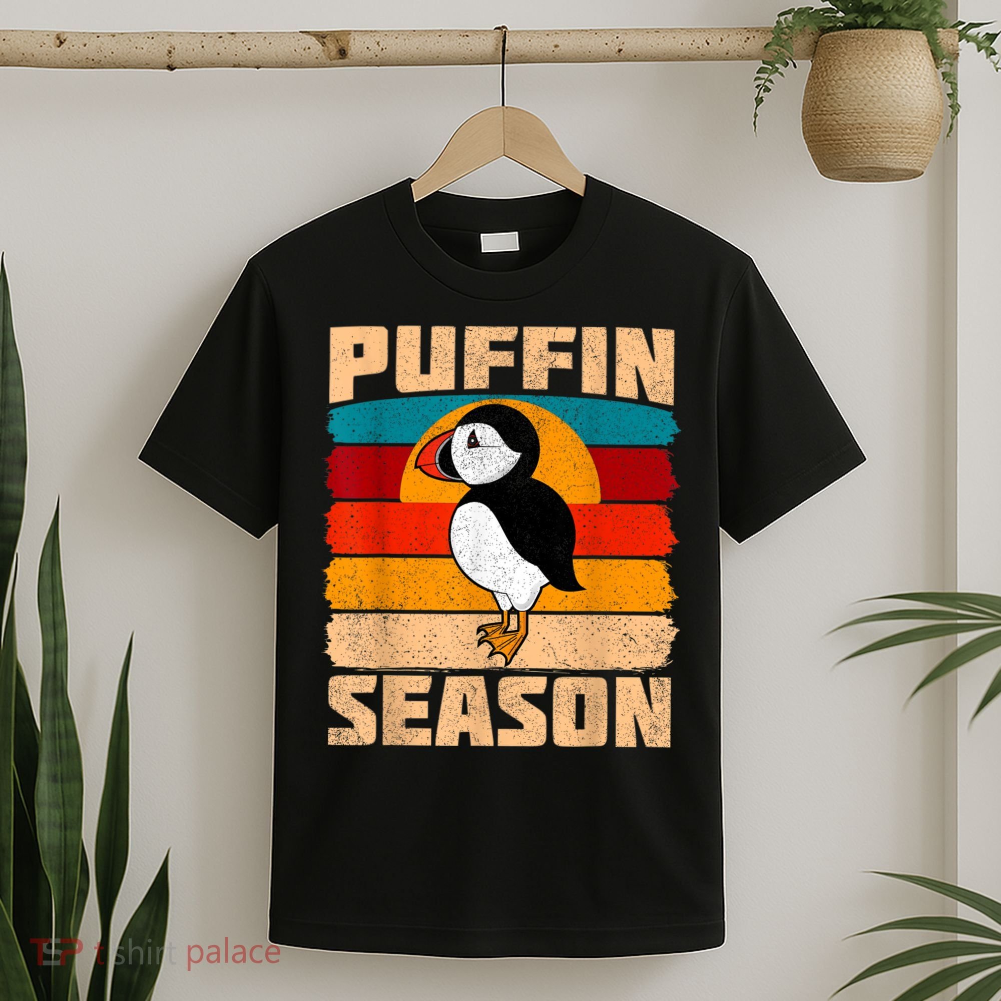 Funny Distressed Puffin Season Retro Vintage Sunset T-Shirt