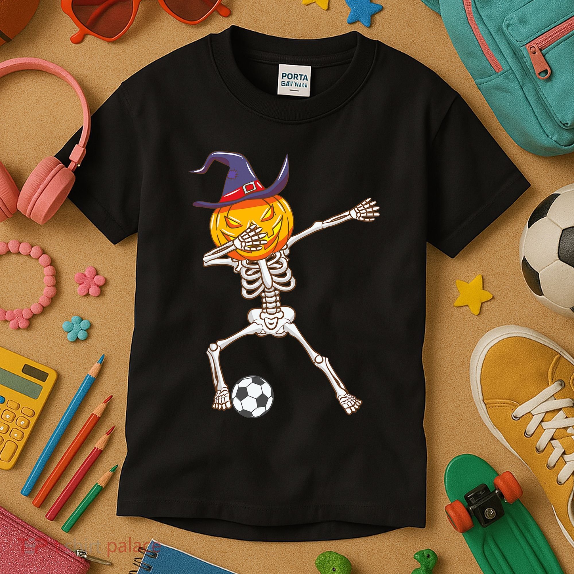 Funny Dabbing Skeleton Pumpkin Head Scary Witch Hat Soccer Kids T-Shirt