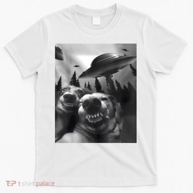 Funny Dogs Selfie With UFOs T-Shirt