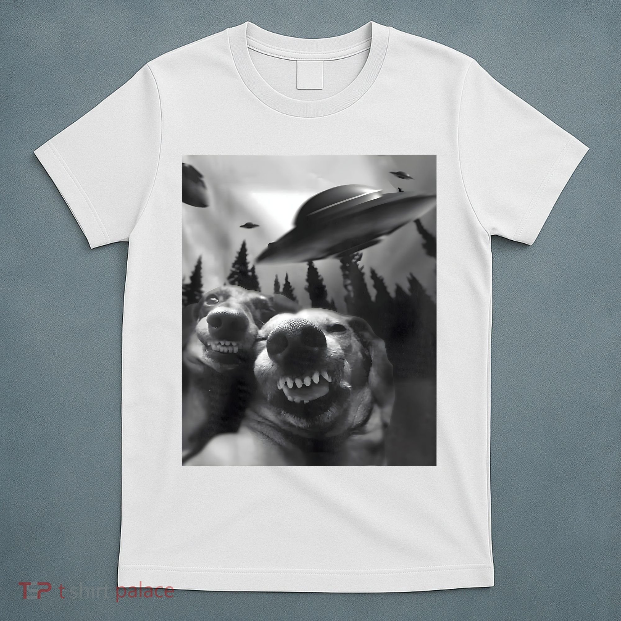 Funny Dogs Selfie With UFOs T-Shirt