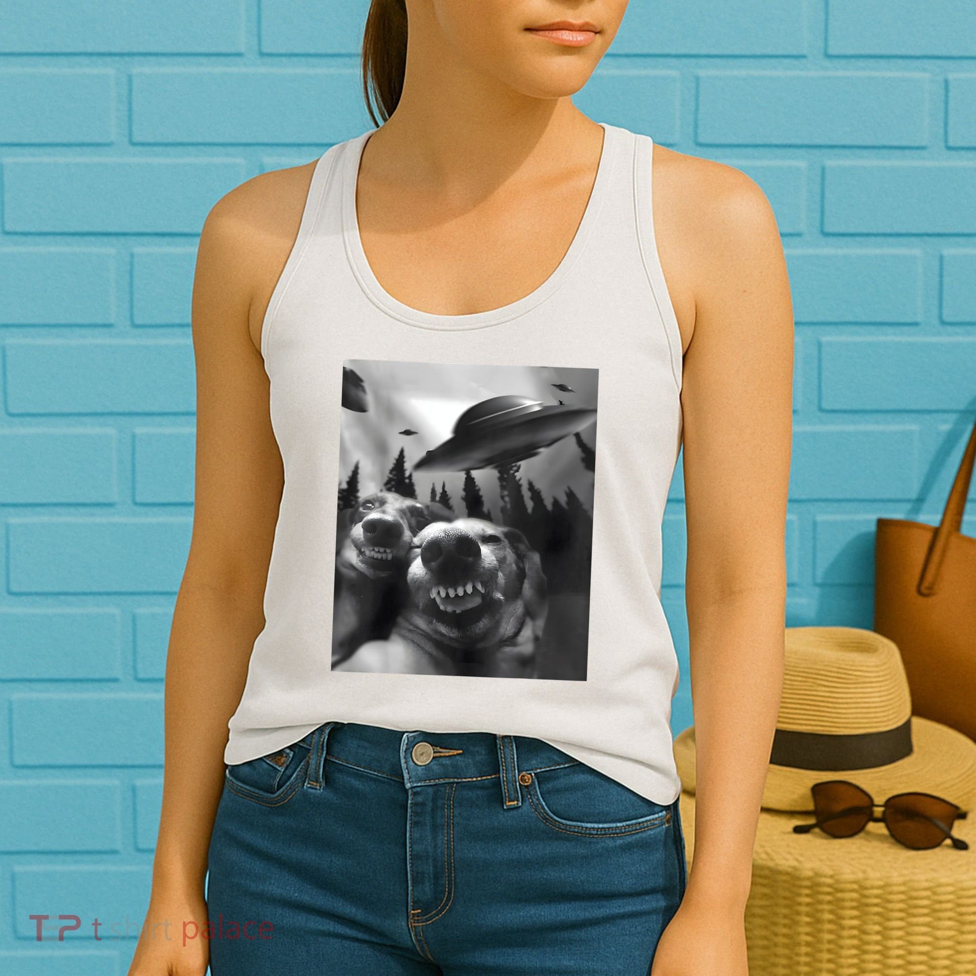 Funny Dogs Selfie With UFOs Women's Tank Top
