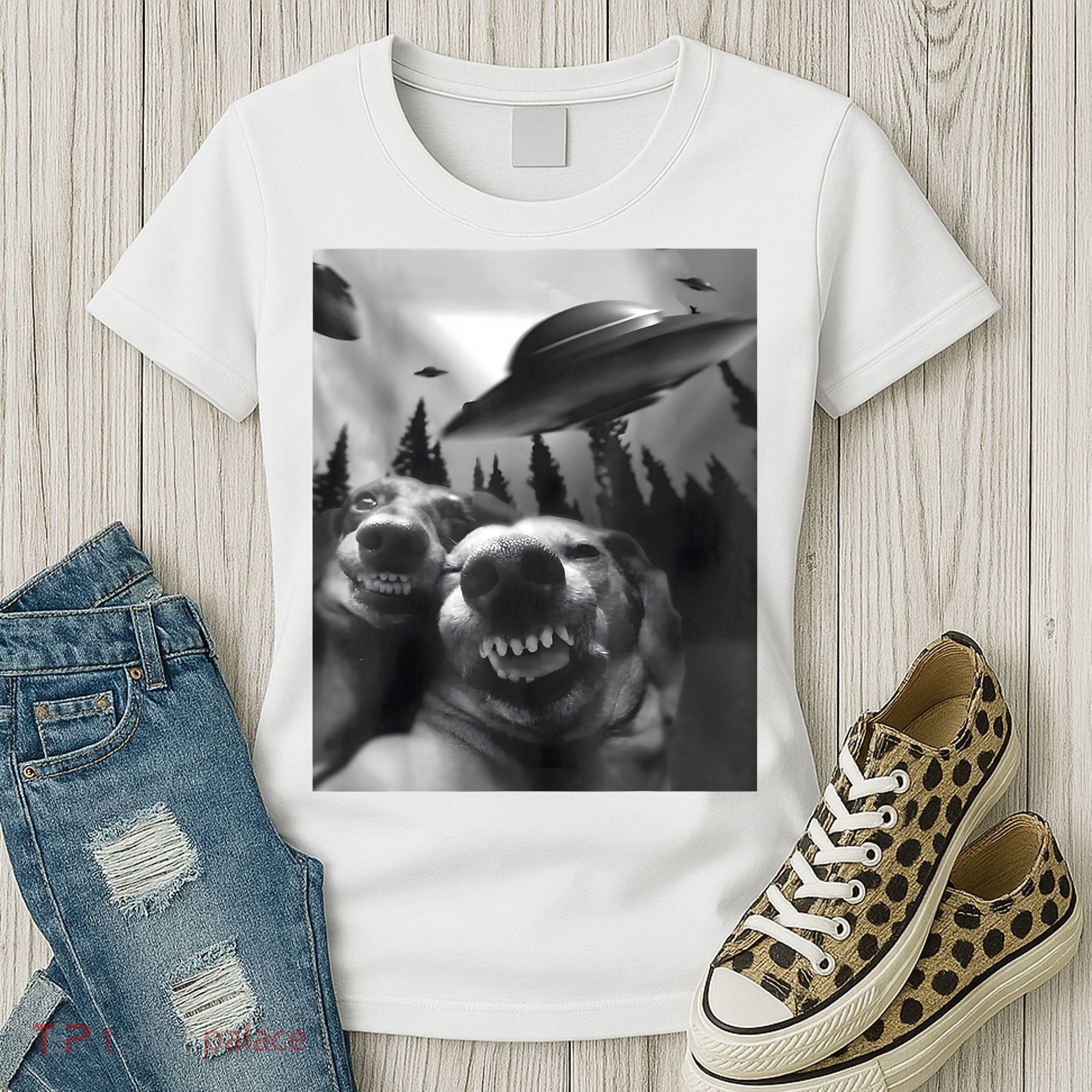 Funny Dogs Selfie With UFOs Women's T-Shirt