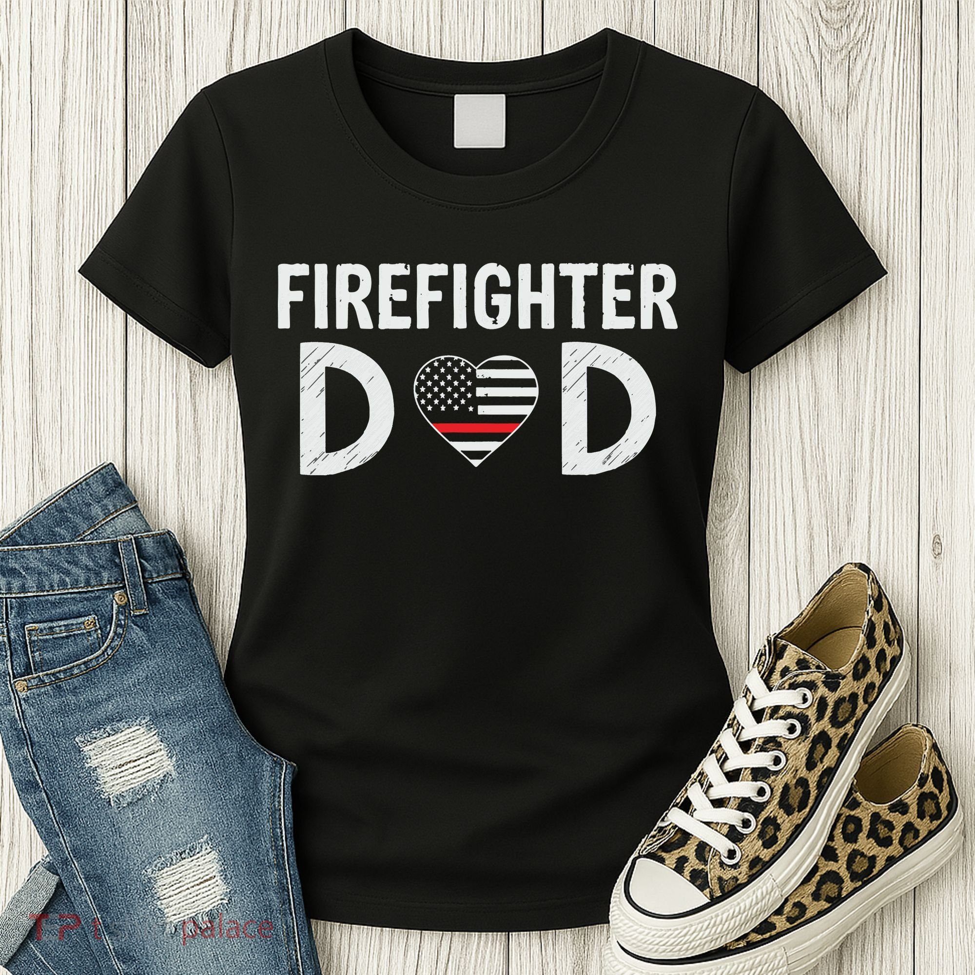 Firefighter Dad Support The Thin Red Line USA Flag Women's T-Shirt