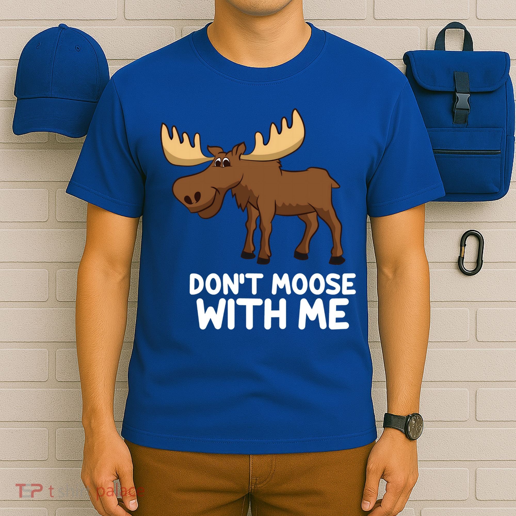 Funny Elk Moose Pun Don't Moose With Me Cute Moose Funny Gift T-Shirt