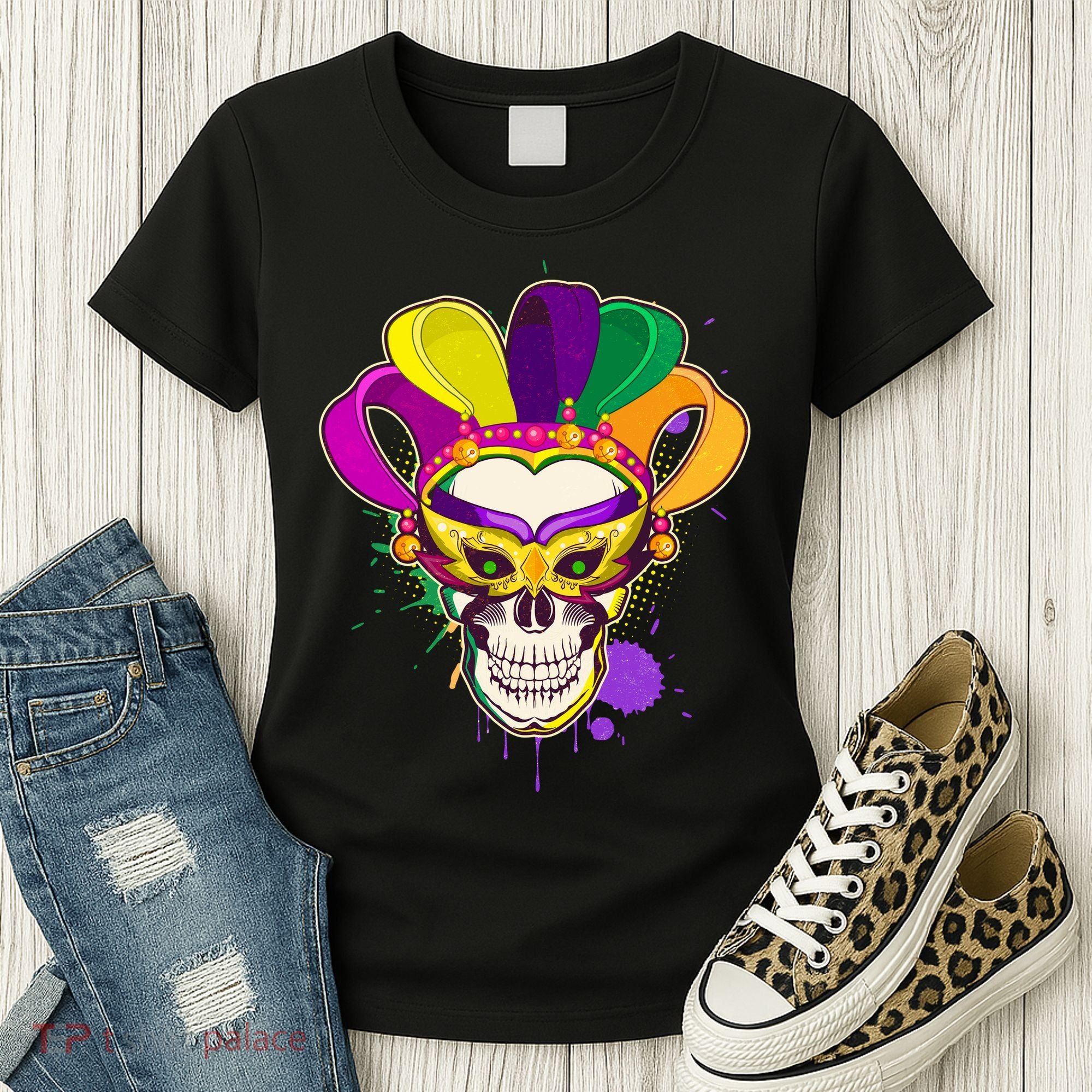 Festive Mardi Gras Skull  Women's T-Shirt