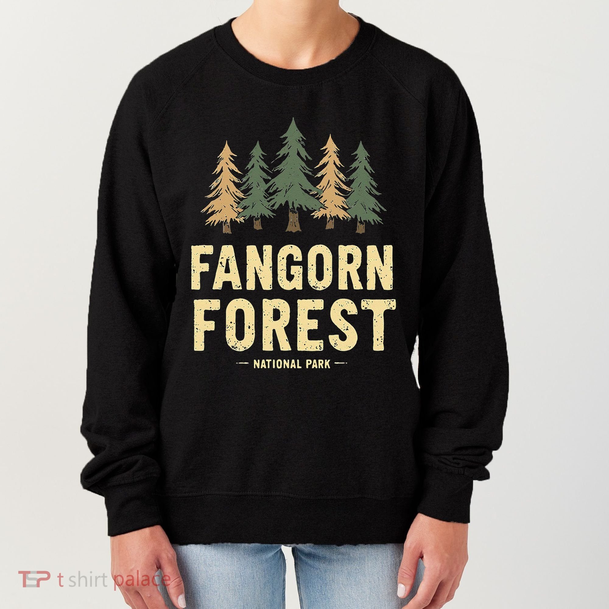 Fangorn Forest National Park Bookworms Saying Women's Sweatshirt